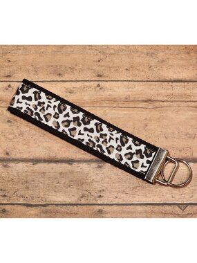 Black and Gold Cheetah Print Wristlet Keyfob / Keychain